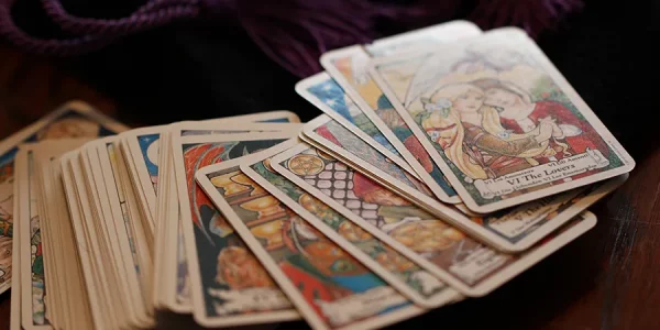Tarot Cards can reveal Your Past, Present and Future - Get a Tarot Reading Today